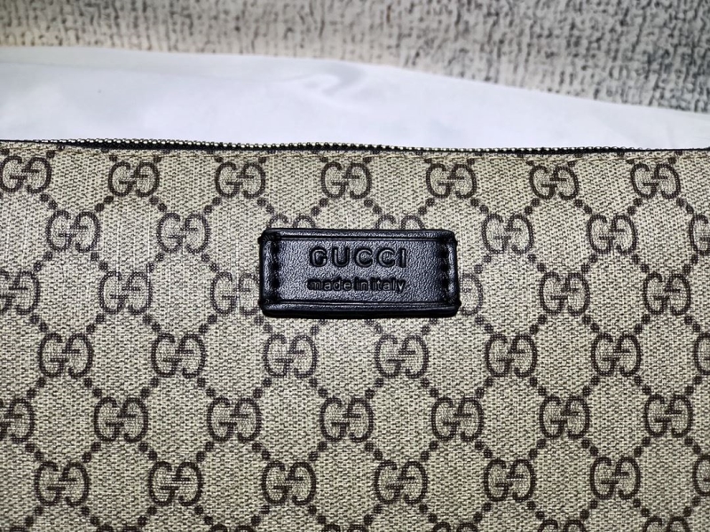 Gucci Clutch Bags